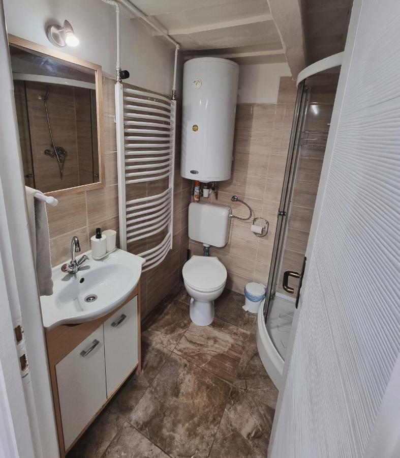 Gyongy Apartmanhazak Daire Gyöngyös Dış mekan fotoğraf