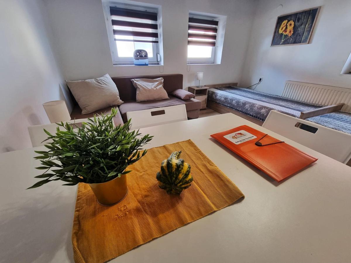 Gyongy Apartmanhazak Daire Gyöngyös Dış mekan fotoğraf
